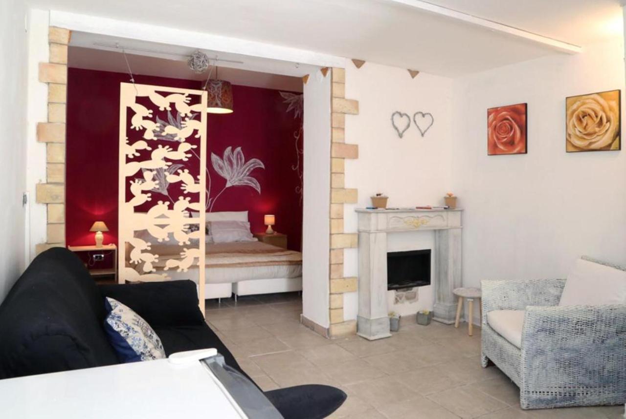 La Scalinata Home Apartment Caltagirone Exterior photo